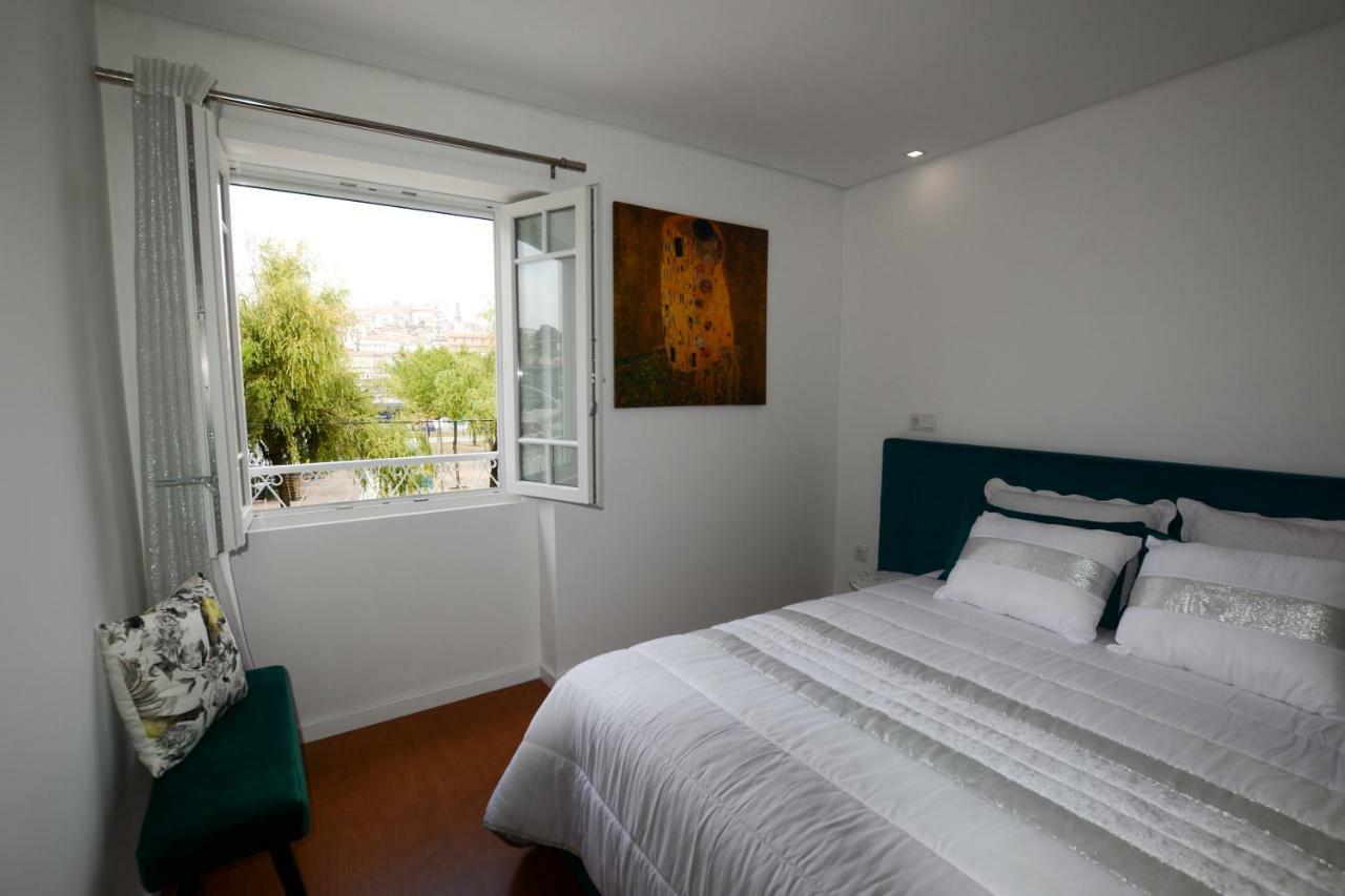 Luxury Golden River Apartment - In The Heart Of City Center And Wine Cellars Vila Nova de Gaia Exterior photo