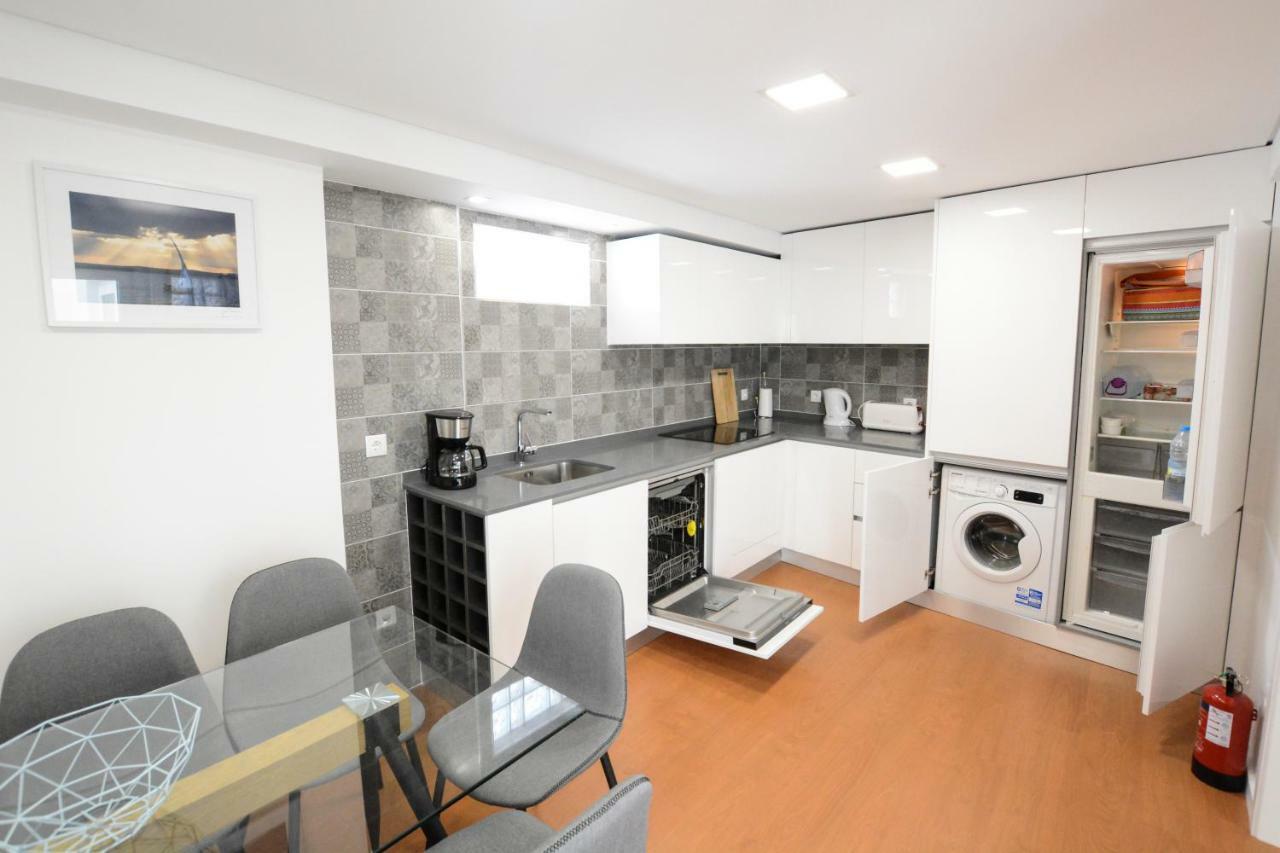 Luxury Golden River Apartment - In The Heart Of City Center And Wine Cellars Vila Nova de Gaia Exterior photo